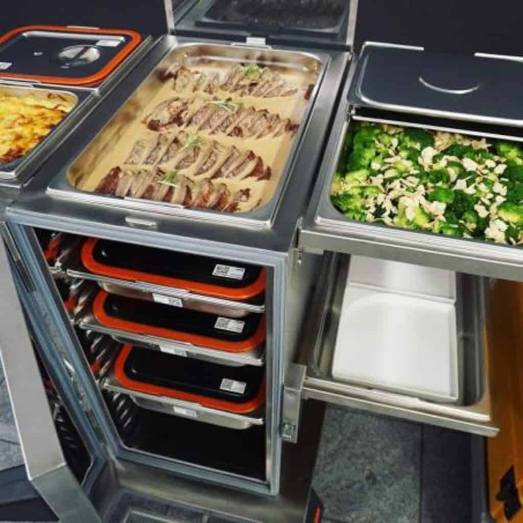 thermoport canteen doors open with display top
